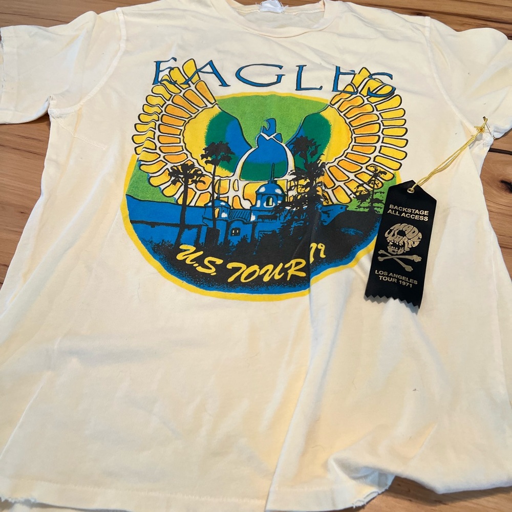 NWT MadeWorn Eagles Tour Graphic Tee in Cream